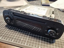 735603526 STEREO RADIO